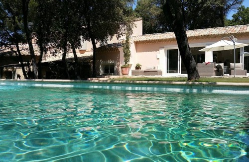 Orange Villa | 240 m² Villa ∙ 4 bedrooms ∙ 8 guests