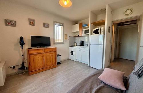 Les Bormettes Apartment | 25 m² Apartment ∙ 1 bedroom ∙ 4 guests