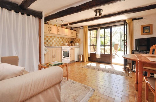 Lorgues Apartment | 25 m² Apartment ∙ 1 bedroom ∙ 2 guests
