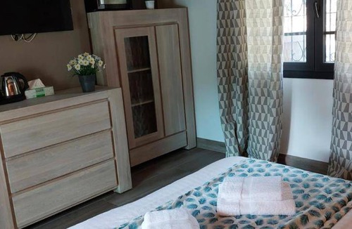 Bormes-Les-Mimosas Bed & Breakfast | 25 m² Bed and breakfast ∙ 4 guests