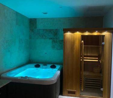 Saint-Victoret Bed & Breakfast | 25 m² Bed and breakfast ∙ 2 guests