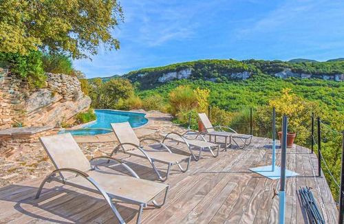 Bonnieux House | 250 m² House ∙ 4 bedrooms ∙ 8 guests