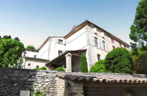 Lacoste Villa | 250 m² Villa ∙ 5 bedrooms ∙ 10 guests