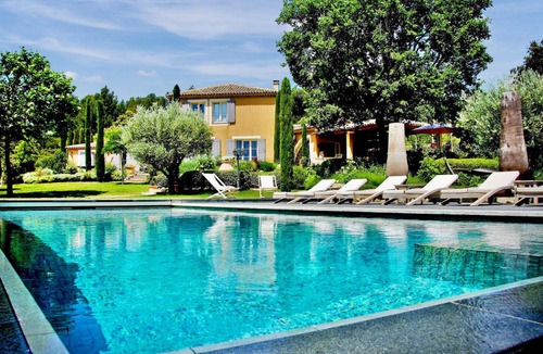Saint-Saturnin-les-Apt House | 270 m² House ∙ 4 bedrooms ∙ 8 guests