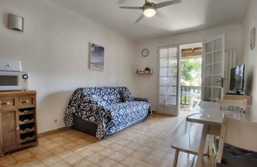 Saintes-Maries-de-la-Mer Apartment | 28 m² Apartment ∙ 1 bedroom ∙ 4 guests