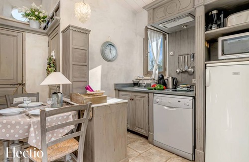 Oppede Condo | 28 m² Condo ∙ 1 bedroom ∙ 2 guests