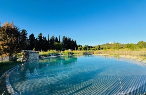 Le Thor House | 280 m² House ∙ 4 bedrooms ∙ 9 guests