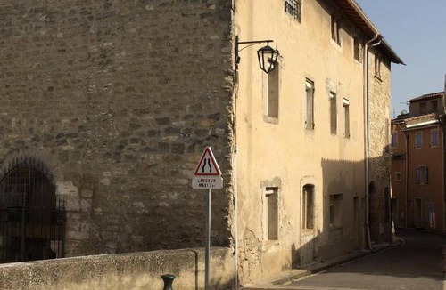 Caumont-sur-Durance Apartment | 30 m² Apartment ∙ 1 bedroom ∙ 5 guests