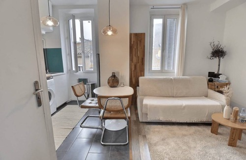 Les Chutes Lavie Apartment | 30 m² Apartment ∙ 2 bedrooms ∙ 3 guests