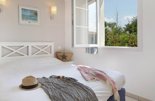 Cabries Apartment | 30 m² Apartment ∙ 1 bedroom ∙ 2 guests