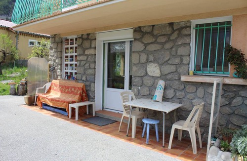 Saint-Andre-les-Alpes House | 30 m² Gîte ∙ 1 bedroom ∙ 2 guests
