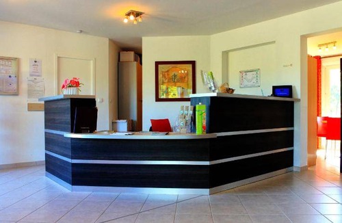 Peypin Apartment | 30 m² Serviced apartment ∙ 4 guests