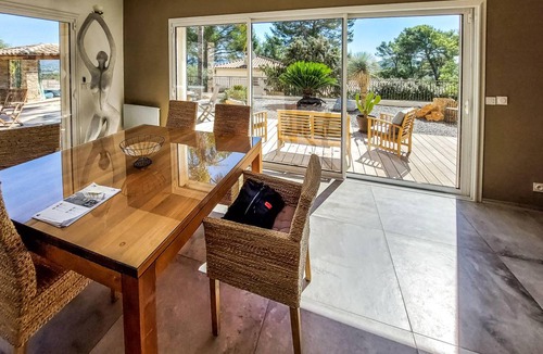Cuers House | 300 m² House ∙ 4 bedrooms ∙ 8 guests