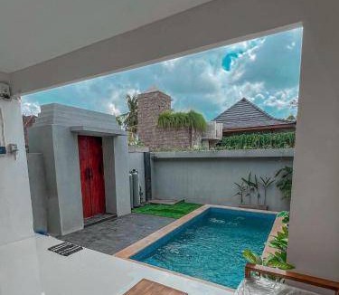 Singakerta Villa | 300 m² Villa ∙ 2 bedrooms ∙ 6 guests