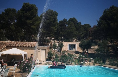 Mouries Villa | 300 m² Villa ∙ 8 bedrooms ∙ 15 guests