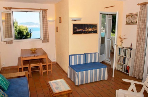 La Madrague House | 31 m² House ∙ 1 bedroom ∙ 4 guests
