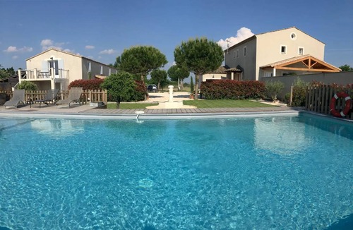 Beaucaire House | 315 m² House ∙ 7 bedrooms ∙ 18 guests