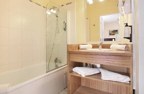 Couronne Urbaine Apartment | 32 m² Apartment ∙ 2 bedrooms ∙ 4 guests