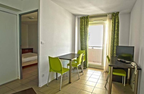 Montfavet Apartment | 32 m² Serviced apartment ∙ 127 guests
