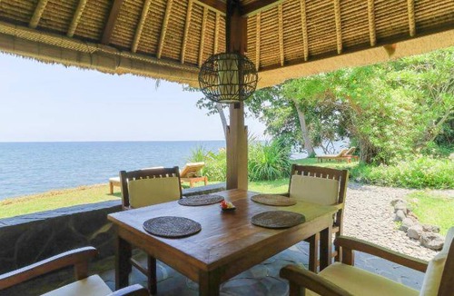 Bukti Hotel | 34 m² Hotel ∙ 2 bedrooms ∙ 127 guests