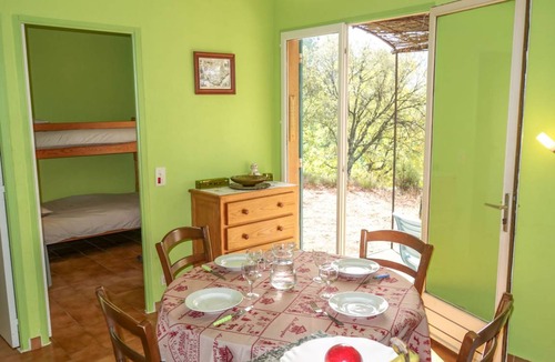 Villars House | 35 m² House ∙ 2 bedrooms ∙ 4 guests