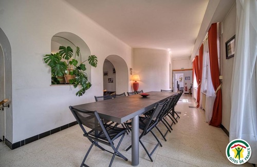 Tulette House | 350 m² Gîte ∙ 7 bedrooms ∙ 14 guests