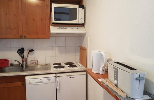 Valloire Apartment | 350m from resort center, 3rd floor, swimming pool, 37m², Valloire