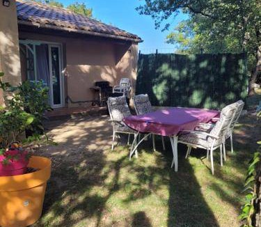 Mondragon Apartment | 36 m² Apartment ∙ 1 bedroom ∙ 4 guests