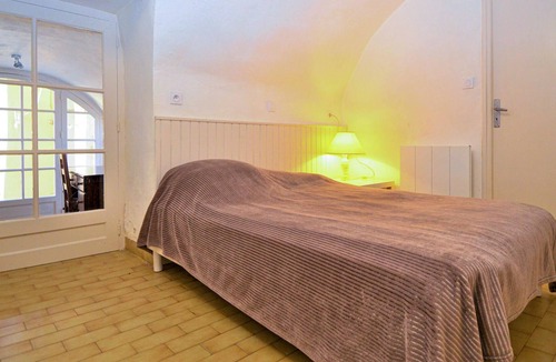 Laudun House | 4 bedroom accommodation in Laudun L'Ardoise