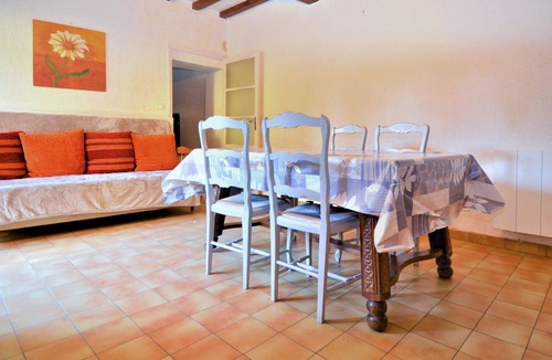 Laudun House | 4 bedroom accommodation in Laudun L'Ardoise