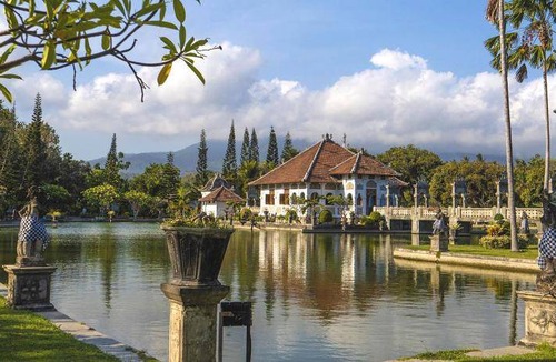 Seraya Resort | 400 m² Resort ∙ 2 bedrooms ∙ 127 guests