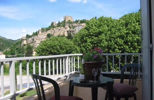 Montbrun-les-Bains Apartment | 44 m² Apartment ∙ 3 bedrooms ∙ 6 guests