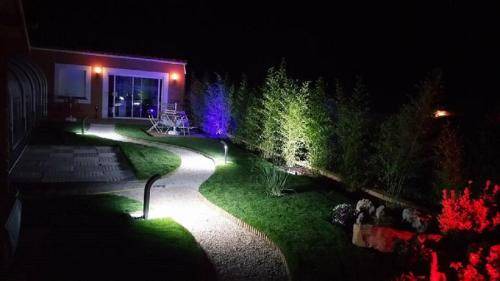 Plan-d'Aups-Sainte-Baume Bed & Breakfast | 45 m² Bed and breakfast ∙ 2 guests
