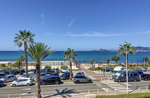 Saint-Cyr-sur-Mer Apartment | 45 m² Apartment ∙ 1 bedroom ∙ 4 guests