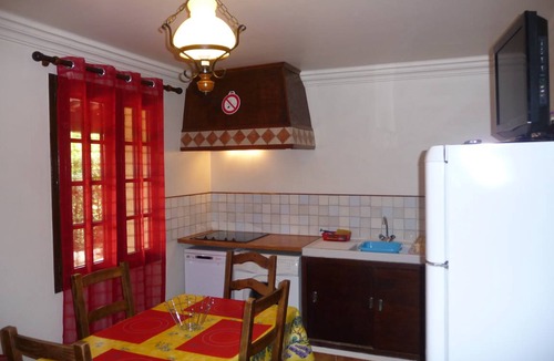Vidauban Apartment | 45 m² Apartment ∙ 2 bedrooms ∙ 4 guests