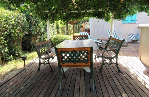 Bedarrides Apartment | 45 m² Apartment ∙ 1 bedroom ∙ 5 guests