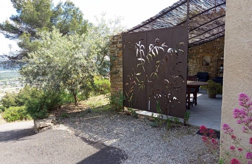 Villeneuve House | 45 m² Gîte ∙ 1 bedroom ∙ 2 guests