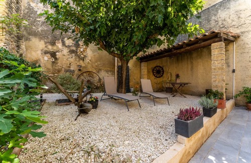 Courthezon Apartment | 46 m² Apartment ∙ 1 bedroom ∙ 3 guests
