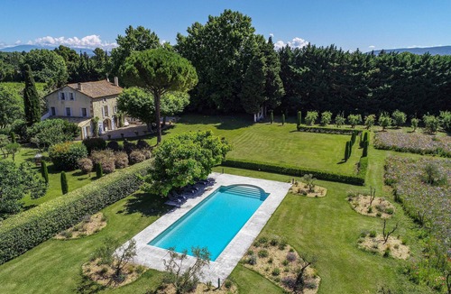 St.-Remy-de-Provence House | 5 to 9BR/7BA House w Pool, Tennis, AC, 8 Acres - Saint Remy Area!