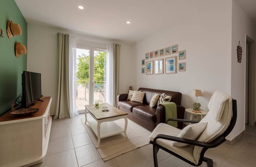 Ollioules Apartment | 50 m² Apartment ∙ 1 bedroom ∙ 2 guests