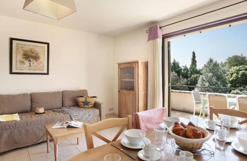 Bonnieux Hotel | 50 m² Hotel ∙ 10 guests