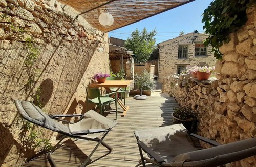Rustrel House | 50 m² House ∙ 1 bedroom ∙ 2 guests