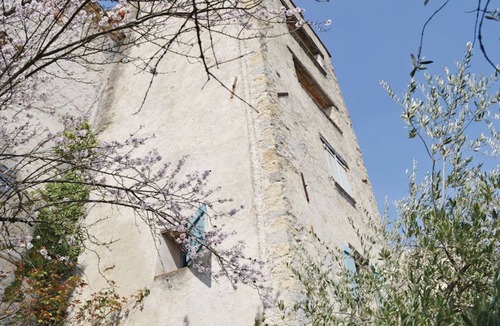 Pierrefeu House | 50km of Nice, family friendly house in car-free village, chimney, garden