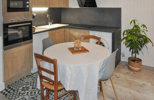 Rustrel Apartment | 55 m² Apartment ∙ 2 bedrooms ∙ 5 guests