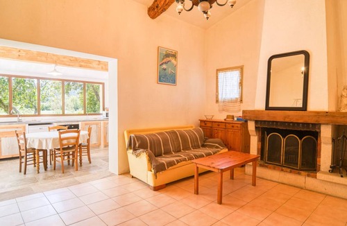 Besse-sur-Issole House | 55 m² House ∙ 1 bedroom ∙ 4 guests