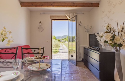 Villelaure House | 55 m² House ∙ 1 bedroom ∙ 4 guests