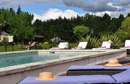 Caumont-sur-Durance Bed & Breakfast | 60 m² Bed and breakfast ∙ 2 bedrooms ∙ 6 guests