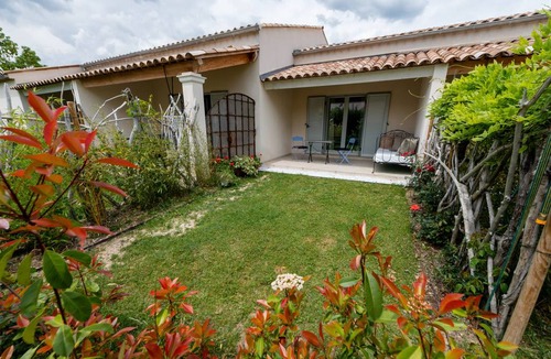 Castellane House | 60 m² Gîte ∙ 1 bedroom ∙ 2 guests