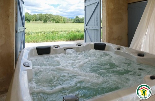 Tulette House | 63 m² Gîte ∙ 3 bedrooms ∙ 6 guests