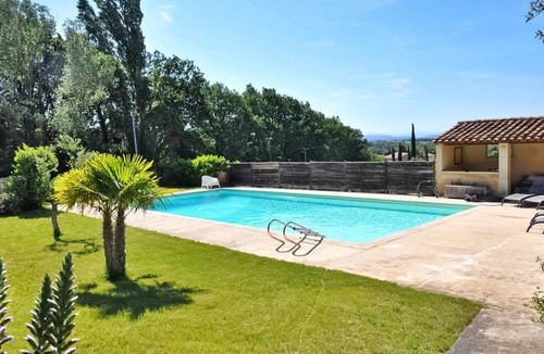 Saint-Roman-de-Malegarde House | 70 m² House ∙ 2 bedrooms ∙ 5 guests